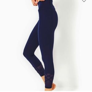 Lily Pulitzer Luxletic Legging blue size Medium Like new condition